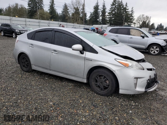 2015 Toyota Prius Four with VIN JTDKN3DU8F1915481, listed as a Copart auction lot 86022734 with 576,706 mi miles and Salvage Title. Bid and sale history available at carsss.com. Image 4.