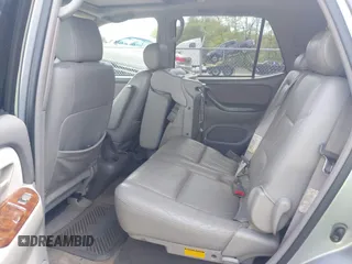 2003 Toyota Sequoia SR5 with VIN 5TDBT44A23S140109, listed as a IAAI auction lot 42231059 with 271,301 mi miles and . Bid and sale history available at DreamBid. Image 8.