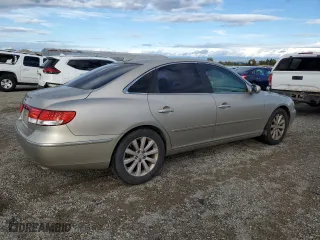 2009 Hyundai Azera GLS with VIN KMHFC46D09A349844, listed as a Copart auction lot 79972964 with 218,481 mi miles and Clean Title. Bid and sale history available at carsss.com. Image 3.