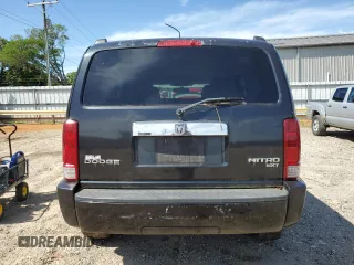 2010 Dodge Nitro SXT with VIN 1D4PU5GK0AW131941, listed as a Copart auction lot 57572845 with 125,366 mi miles and Clean title. Bid and sale history available at DreamBid. Image 6.