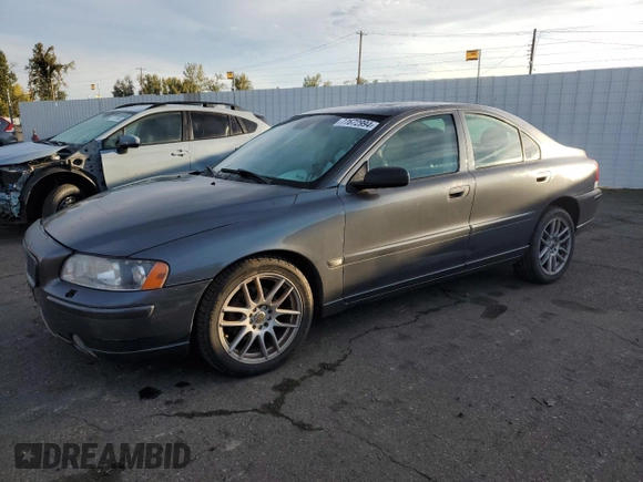 2006 Volvo S60 2.5L Turbo with VIN YV1RH592662526562, listed as a Copart auction lot 77672994 with 192,392 mi miles and Salvage Title. Bid and sale history available at carsss.com. Image 1.