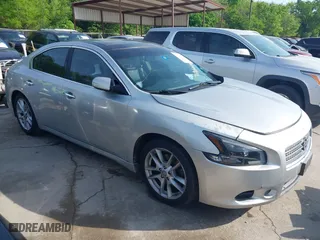 2009 Nissan Maxima 3.5 SV w/Sport Pkg with VIN 1N4AA51E49C803825, listed as a IAAI auction lot 42023733 with 291,039 mi miles. Bid and sale history available at carsss.com. Image 1.