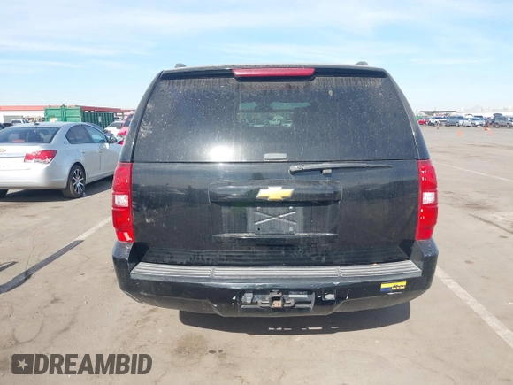 2013 Chevrolet Suburban LS with VIN 1GNSKHE71DR332335, listed as a IAAI auction lot 41408949 with 167,860 mi miles. Bid and sale history available at carsss.com. Image 16.