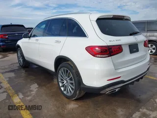2022 Mercedes-Benz GLC with VIN W1N0G8EB6NG078133, listed as a IAAI auction lot 41448660 with 31,695 mi miles. Bid and sale history available at carsss.com. Image 3.