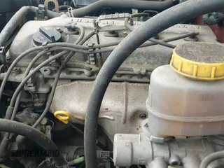 1998 Nissan Frontier XE z VIN 1N6DD26Y9WC363707, wystawiony jako IAAI lot #42194669 z przebiegiem 71 001 mil mil oraz . Historia ofert i sprzedaży dostępna na DreamBid. Obrazek 12.