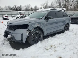 2021 Kia Sorento SX with VIN 5XYRK4LF5MG035528, listed as a Copart auction lot 44495385 with 37,513 mi miles and Salvage Title. Bid and sale history available at carsss.com. Image 1.