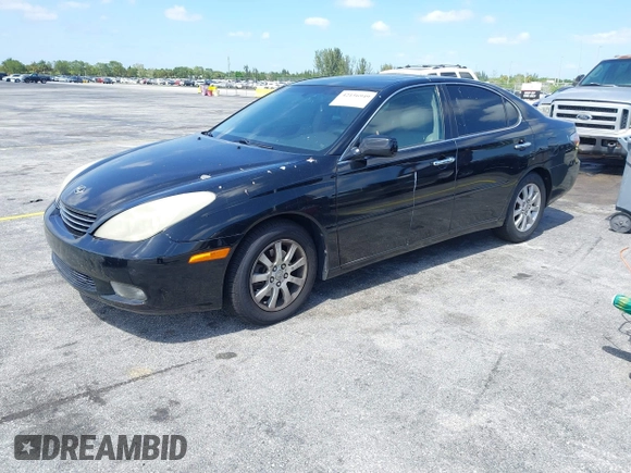 2004 Lexus ES 330 with VIN JTHBA30G745016837, listed as a IAAI auction lot 42156949 with 138,118 mi miles. Bid and sale history available at carsss.com. Image 2.