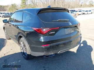 2022 Acura MDX w/A-Spec Package with VIN 5J8YE1H02NL002158, listed as a IAAI auction lot 41633998 with 105,000 mi miles. Bid and sale history available at carsss.com. Image 3.