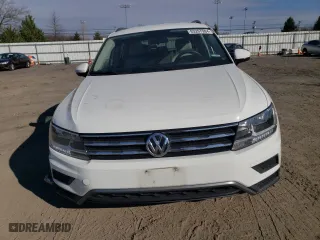 2018 Volkswagen Tiguan S with VIN 3VV1B7AXXJM079227, listed as a Copart auction lot 83267984 with 71,119 mi miles and Salvage Title. Bid and sale history available at carsss.com. Image 5.
