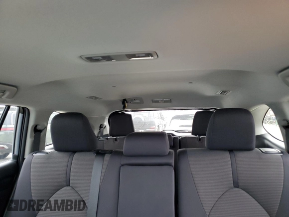 2022 Toyota Highlander LE z VIN 5TDZZRAH7NS101157, wystawiony jako Copart lot #58415605 z przebiegiem 29 941 mil mil oraz Szkoda całkowita • Salvage title. Historia ofert i sprzedaży dostępna na DreamBid. Obrazek 10.