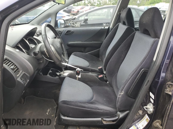 2008 Honda Fit Sport z VIN JHMGD386X8S038301, wystawiony jako Copart lot #56425215 z przebiegiem 131 050 mil mil oraz Szkoda całkowita • Salvage title. Historia ofert i sprzedaży dostępna na DreamBid. Obrazek 7.