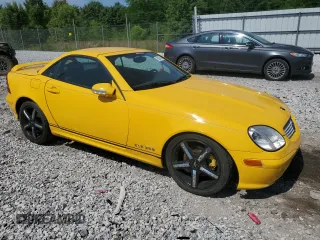 2001 Mercedes-Benz SLK 230/320 with VIN WDBKK65F61F191519, listed as a Copart auction lot 59205425 with 159,403 mi miles and Clean title. Bid and sale history available at DreamBid. Image 4.