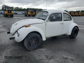 1971 Volkswagen Beetle with VIN 1112645978, listed as a Copart auction lot 56670805 with 348,183 mi miles and Clean Title. Bid and sale history available at DreamBid. Image 1.