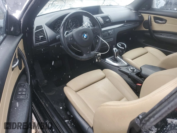 2011 BMW 1 Series 135i z VIN WBAUN7C50BVM24400, wystawiony jako Copart lot #82216194 z przebiegiem Nie podano mil oraz Szkoda całkowita • Salvage title. Historia ofert i sprzedaży dostępna na DreamBid. Obrazek 8.