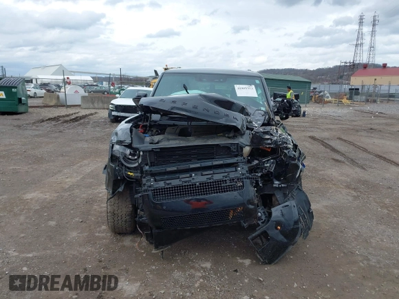 2022 Land Rover Defender X-Dynamic SE with VIN SALE27RU4N2099814, listed as a IAAI auction lot 41951353 with 54,606 mi miles and . Bid and sale history available at DreamBid. Image 13.