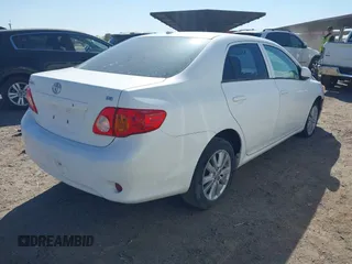2010 Toyota Corolla z VIN 2T1BU4EE1AC423251, wystawiony jako IAAI lot #42334394 z przebiegiem 237 255 mil mil oraz . Historia ofert i sprzedaży dostępna na DreamBid. Obrazek 4.
