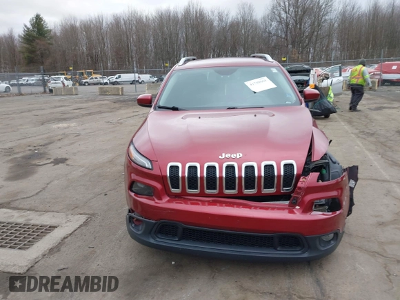 2015 Jeep Cherokee Latitude with VIN 1C4PJMCS6FW594812, listed as a IAAI auction lot 41709068 with 125,232 mi miles. Bid and sale history available at carsss.com. Image 12.