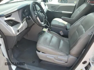 2020 Toyota Sienna L with VIN 5TDZZ3DC3LS048466, listed as a Copart auction lot 60680855 with 229,591 mi miles and Clean title. Bid and sale history available at DreamBid. Image 7.