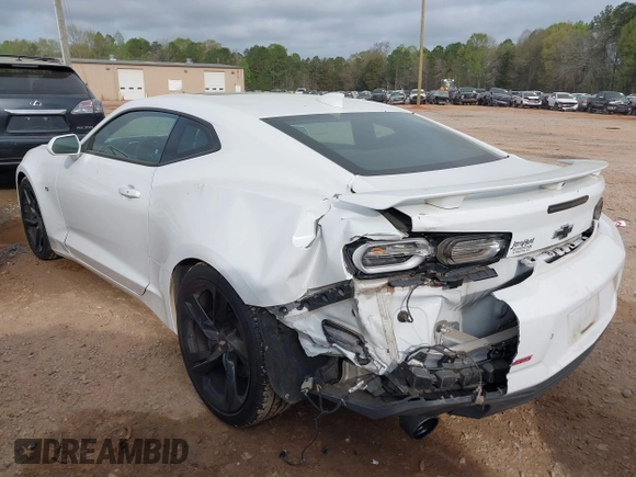 2019 Chevrolet Camaro 2SS with VIN 1G1FH1R79K0138141, listed as a IAAI auction lot 41957998 with 98,283 mi miles and . Bid and sale history available at DreamBid. Image 3.