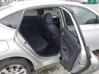2016 Nissan Sentra SR z VIN 3N1AB7AP9GY273590, wystawiony jako IAAI lot #42118812 z przebiegiem 104 388 mil mil oraz . Historia ofert i sprzedaży dostępna na DreamBid. Obrazek 8.