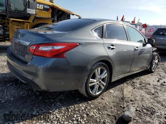 2017 Nissan Altima SL with VIN 1N4BL3AP5HC120437, listed as a Copart auction lot 40828484 with 115,948 mi miles and Salvage title. Bid and sale history available at DreamBid. Image 3.