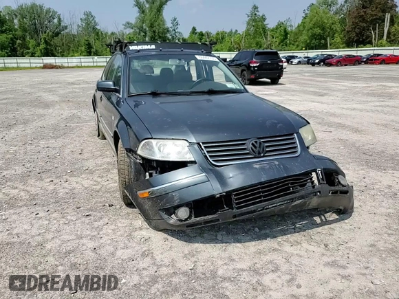 2004 Volkswagen Passat GLS with VIN WVWPD63B44P054997, listed as a Copart auction lot 60442705 with 238,851 mi miles and Salvage title. Bid and sale history available at DreamBid. Image 14.