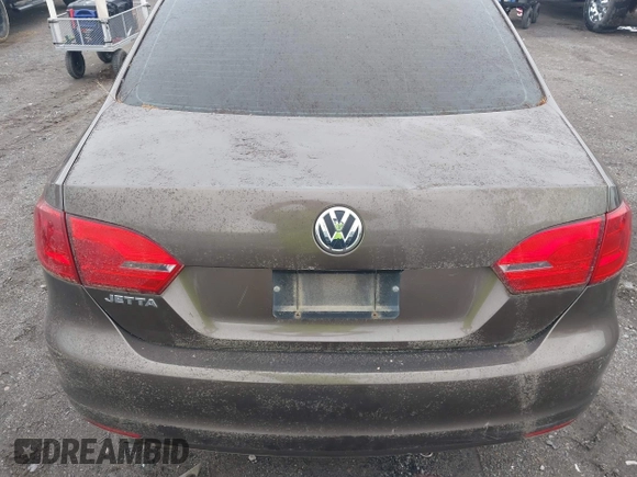 2012 Volkswagen Jetta S with VIN 3VW2K7AJ7CM391388, listed as a IAAI auction lot 42256440 with 178,344 mi miles and . Bid and sale history available at DreamBid. Image 15.