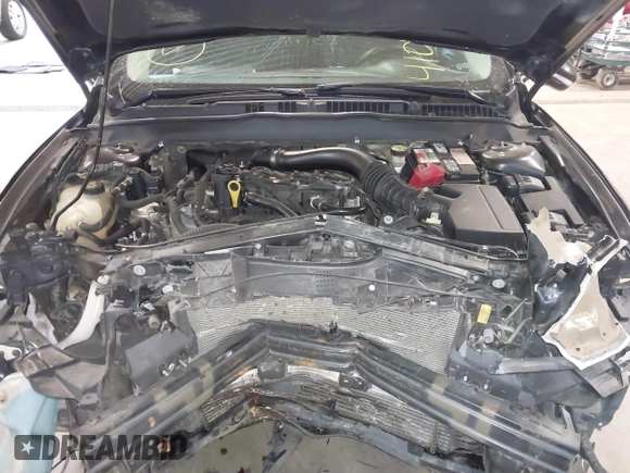 2013 Ford Fusion SE with VIN 3FA6P0HR1DR340651, listed as a IAAI auction lot 41078657 with 156,658 mi miles. Bid and sale history available at carsss.com. Image 10.