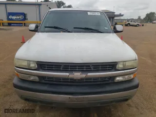 1999 Chevrolet Silverado 1500 LS with VIN 2GCEC19WXX1293785, listed as a Copart auction lot 71960714 with 257,214 mi miles and Salvage Title. Bid and sale history available at carsss.com. Image 5.