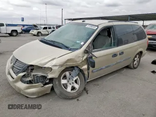 2005 Dodge Caravan SE with VIN 1D4GP24R25B314116, listed as a Copart auction lot 61596555 with 135,525 mi miles and Salvage title. Bid and sale history available at DreamBid. Image 1.
