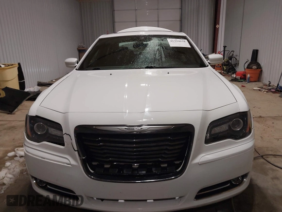 2014 Chrysler 300 with VIN 2C3CCAGGXEH384728, listed as a IAAI auction lot 41394638 with 151,362 mi miles. Bid and sale history available at carsss.com. Image 13.