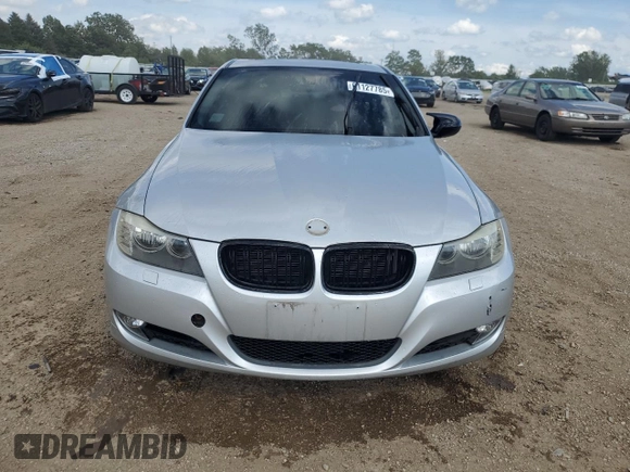 2011 BMW 3 Series 328i xDrive with VIN WBAPK5G57BNN31318, listed as a Copart auction lot 61127785 with Not provided miles and Salvage title. Bid and sale history available at DreamBid. Image 5.