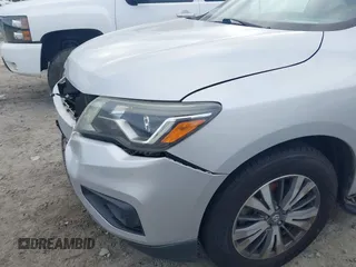 2018 Nissan Pathfinder S with VIN 5N1DR2MN5JC605426, listed as a IAAI auction lot 41142276 with 138,100 mi miles and . Bid and sale history available at DreamBid. Image 6.