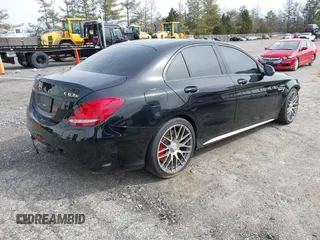 2016 Mercedes-Benz C 63 S AMG with VIN 55SWF8HB8GU118742, listed as a IAAI auction lot 41080786 with 128,170 mi miles and . Bid and sale history available at DreamBid. Image 4.