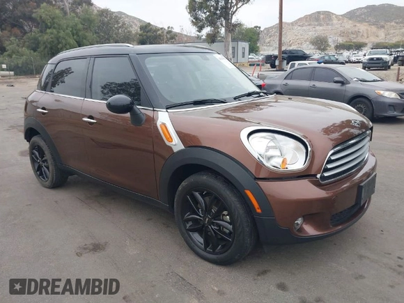 2013 MINI Countryman with VIN WMWZB3C56DWM09484, listed as a IAAI auction lot 42039954 with 37,264 mi miles and . Bid and sale history available at DreamBid. Image 1.