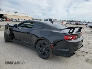 2023 Chevrolet Camaro 2LT z VIN 1G1FD1RX7P0133037, wystawiony jako Copart lot #42491605 z przebiegiem 22 209 mil mil oraz Szkoda całkowita • Salvage title. Historia ofert i sprzedaży dostępna na DreamBid. Obrazek 2.