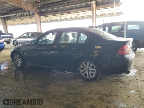 2006 BMW 3 Series 325i with VIN WBAVB13566KX62207, listed as a Copart auction lot 45338735 with 90,070 mi miles and Clean Title. Bid and sale history available at carsss.com. Image 2.