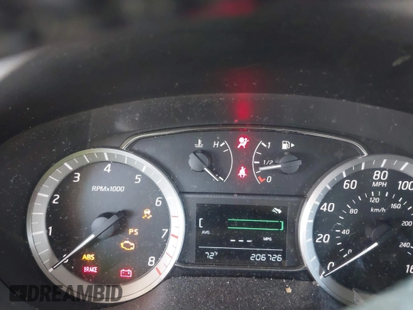 2013 Nissan Sentra SR with VIN 3N1AB7AP0DL777387, listed as a IAAI auction lot 42183359 with 206,726 mi miles and . Bid and sale history available at DreamBid. Image 7.