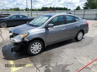 2017 Nissan Versa SV with VIN 3N1CN7AP5HL868242, listed as a Copart auction lot 60839025 with 39,965 mi miles and Salvage title. Bid and sale history available at DreamBid. Image 1.