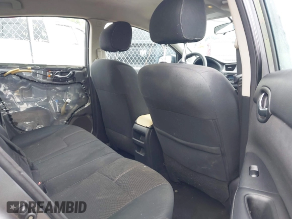 2017 Nissan Sentra S z VIN 3N1AB7AP3HY255605, wystawiony jako IAAI lot #42431005 z przebiegiem 168 152 mil mil oraz . Historia ofert i sprzedaży dostępna na DreamBid. Obrazek 8.
