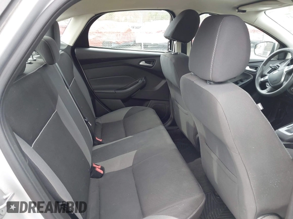 2014 Ford Focus SE with VIN 1FADP3F24EL285126, listed as a IAAI auction lot 41956143 with 113,415 mi miles. Bid and sale history available at carsss.com. Image 8.