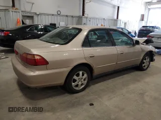 2000 Honda Accord SE with VIN 1HGCG6693YA047287, listed as a Copart auction lot 56838525 with 121,585 mi miles and Non repairable. Bid and sale history available at DreamBid. Image 3.