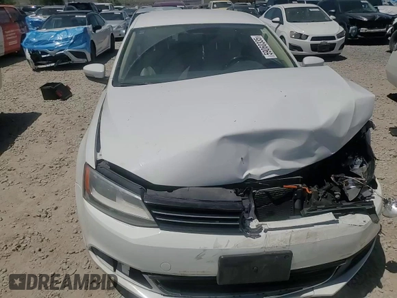 2014 Volkswagen Jetta SE with VIN 3VWD17AJ6EM265926, listed as a Copart auction lot 59060335 with 113,994 mi miles and Salvage title. Bid and sale history available at DreamBid. Image 14.