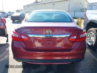 2016 Nissan Altima SR with VIN 1N4AL3AP0GC287167, listed as a IAAI auction lot 41857320 with 135,618 mi miles and . Bid and sale history available at carsss.com. Image 17.