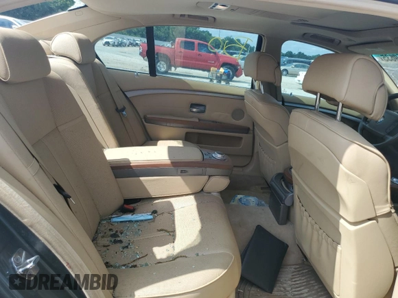 2006 BMW 7 Series 750Li z VIN WBAHN83576DT35295, wystawiony jako Copart lot #55359635 z przebiegiem 159 790 mil mil oraz Szkoda całkowita • Salvage title. Historia ofert i sprzedaży dostępna na DreamBid. Obrazek 10.