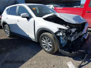 2022 Mazda CX-5 2.5 S Preferred Package with VIN JM3KFBCMXN1618680, listed as a IAAI auction lot 41686087 with 35,759 mi miles. Bid and sale history available at carsss.com. Image 1.