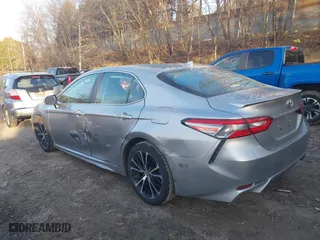 2019 Toyota Camry LE with VIN 4T1B11HK8KU772965, listed as a IAAI auction lot 41781746 with 36,284 mi miles. Bid and sale history available at carsss.com. Image 3.