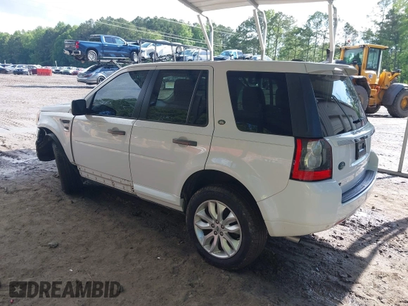 2011 Land Rover LR2 HSE with VIN SALFT2BN8BH217556, listed as a IAAI auction lot 42353594 with 184,631 mi miles and . Bid and sale history available at DreamBid. Image 3.