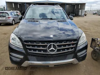 2013 Mercedes-Benz M 350 z VIN 4JGDA2EB4DA140648, wystawiony jako Copart lot #55334315 z przebiegiem 134 674 mil mil oraz Czysty tytuł • Clean title. Historia ofert i sprzedaży dostępna na DreamBid. Obrazek 5.
