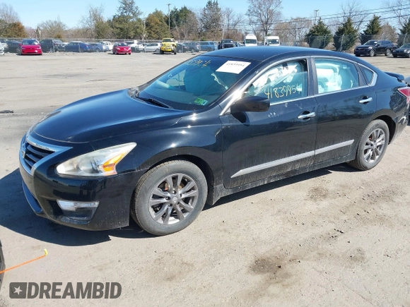 2015 Nissan Altima 2.5 S with VIN 1N4AL3AP7FN349408, listed as a IAAI auction lot 41839954 with 92,447 mi miles. Bid and sale history available at carsss.com. Image 2.